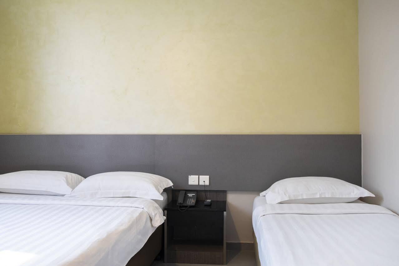Ibis Budget Singapore Sapphire Eksteriør bilde